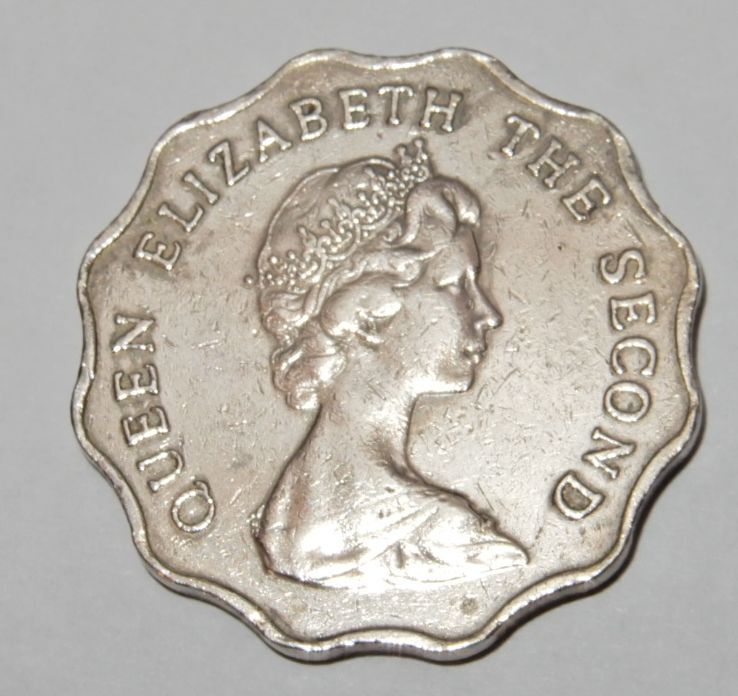 香港 外国コイン エリザベス2世 女王 ☆ 2ドル通貨 硬貨 メダル 1975年
