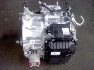 BMW 純正 BMW1 《 7M20 》 トランスミッション P31102-25003197　