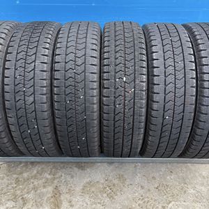 195/75R15 109/107N ブリヂストン　BLI ZZAK W989 スタットレスタイヤ195/75/15 6本　202