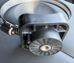 中古　ガーミン ライブスコープ lvs34 エレキ取り付けマウント　