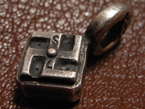 ストップライト 4L卍コンチョトップ STOP LIGHTの入札履歴 - 入札者の順位 