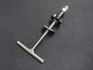 ステンレス隙間ボルトM5 隙間アンカー パラソルスタンドベース板固定 ＃チヌ ヘラブナ 釣