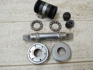 ■MK★デュラエース（7600）競輪NJS★ピスト用BBセット（右ワン品番違い）■//Z659