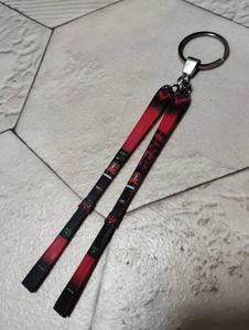 ロシニョール　キーホルダー　HERO 新品