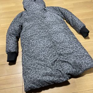 W-3　●ローリーズファーム（ポイント）　サイズL・黒/グレー！ZIPリバーシブル（無地/レ