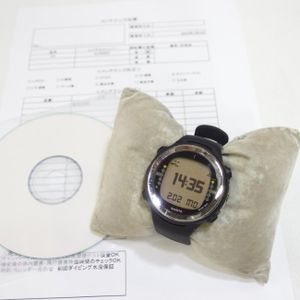 【新品ベルト】SUUNTO スント D4 ダイブコンピューター 電池交換/耐圧検査済 即決保証付