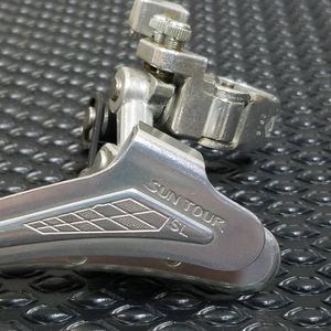 管K-104 サンツアー FD 　SUNTOUR SL フロントディレラー　Ф28.6㎜　未使用品