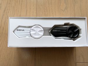 Sena J30 バイク用 【日本限定品】 メッシュインターコム Bluetooth5.2 ホワイトフェイス