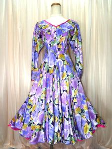 2-52☆薄手花柄パープルサテン*社交ダンス*フレアスカートドレス/W34.B43☆