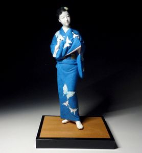 博多人形 着物の値段と価格推移は？｜13件の売買データから博多人形