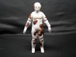 スペル星人のYahoo!オークション(旧ヤフオク!)の相場・価格を見る