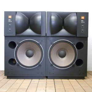 大型スピーカーの値段と価格推移は？｜26件の売買データから大型