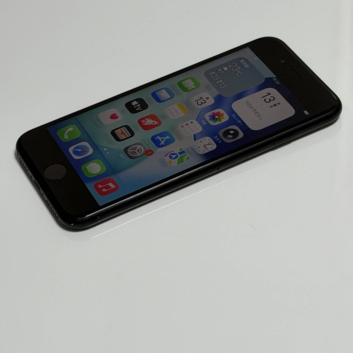Apple SIMフリー iPhone SE (第2世代) ブラック 64GB NX9R2J/A iOS26