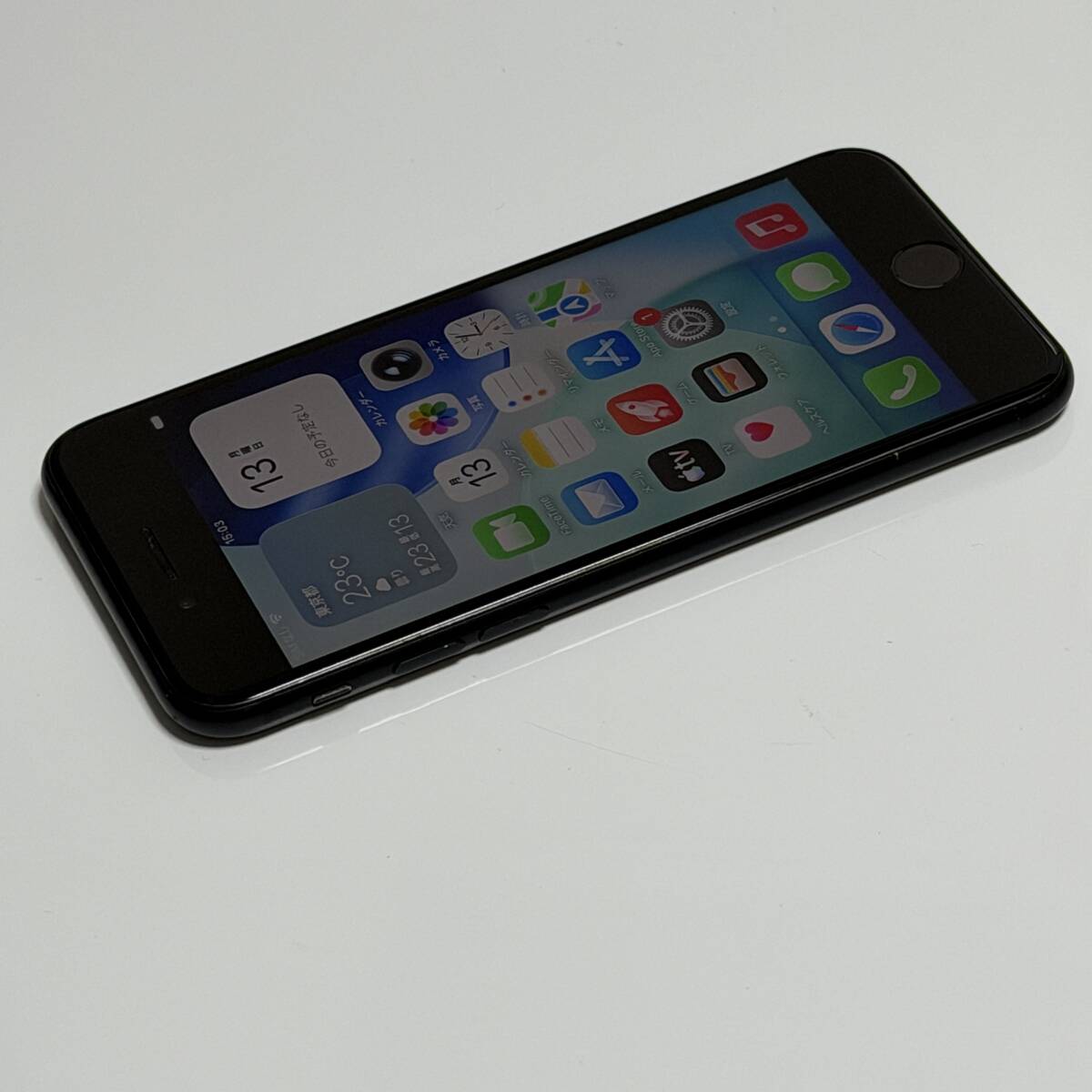 Apple SIMフリー iPhone SE (第2世代) ブラック 64GB NX9R2J/A iOS26