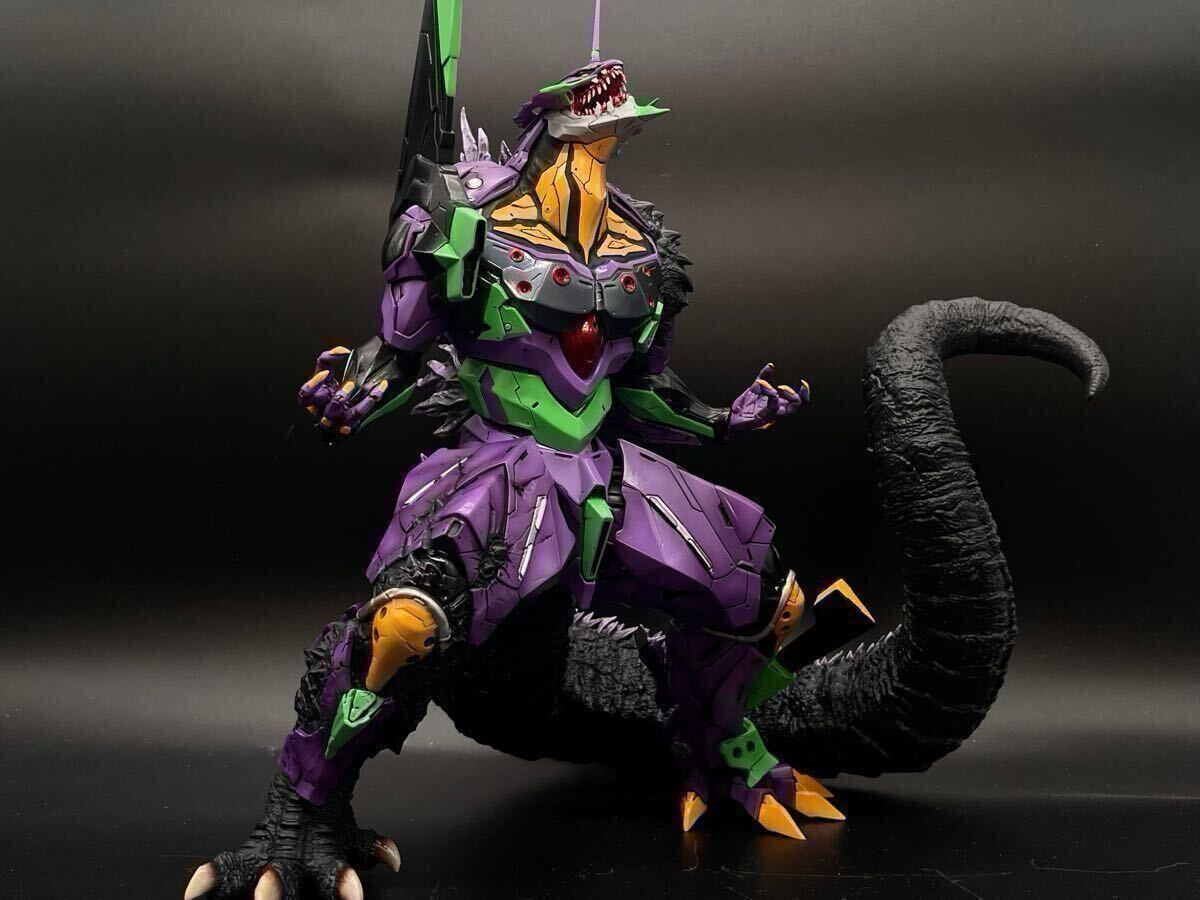 塗装済 完成品】 ゴジラ化したエヴァンゲリオン初号機 Infinity Toy