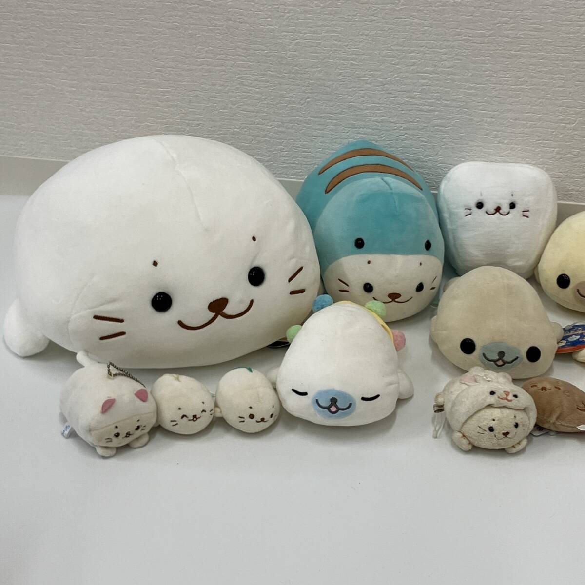 △ しろたん まめゴマ 20点以上 まとめ商品 サンエックス ぬいぐるみ