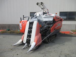 クボタ コンバイン 2条刈のYahoo!オークション(旧ヤフオク!)の相場