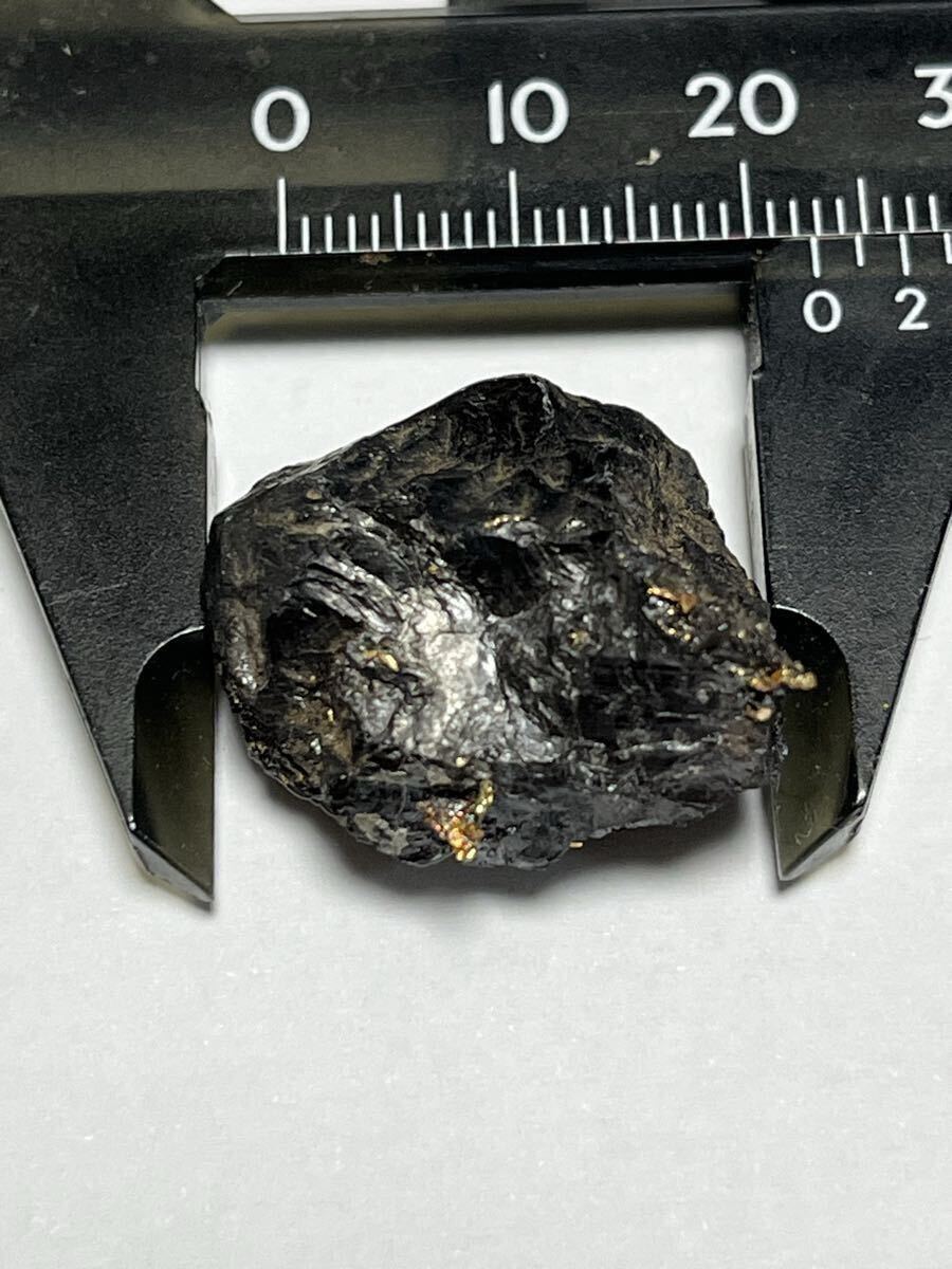 自然金？ 秩父糸金 12.2g ひも金 金鉱石 検索)純金 純銀 原石 鉱物標本