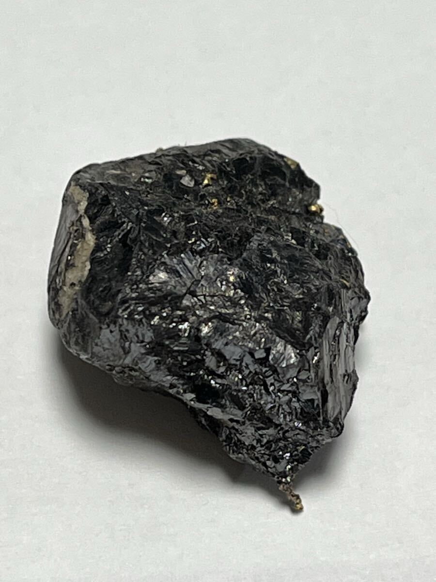 自然金？ 秩父糸金 12.2g ひも金 金鉱石 検索)純金 純銀 原石 鉱物標本
