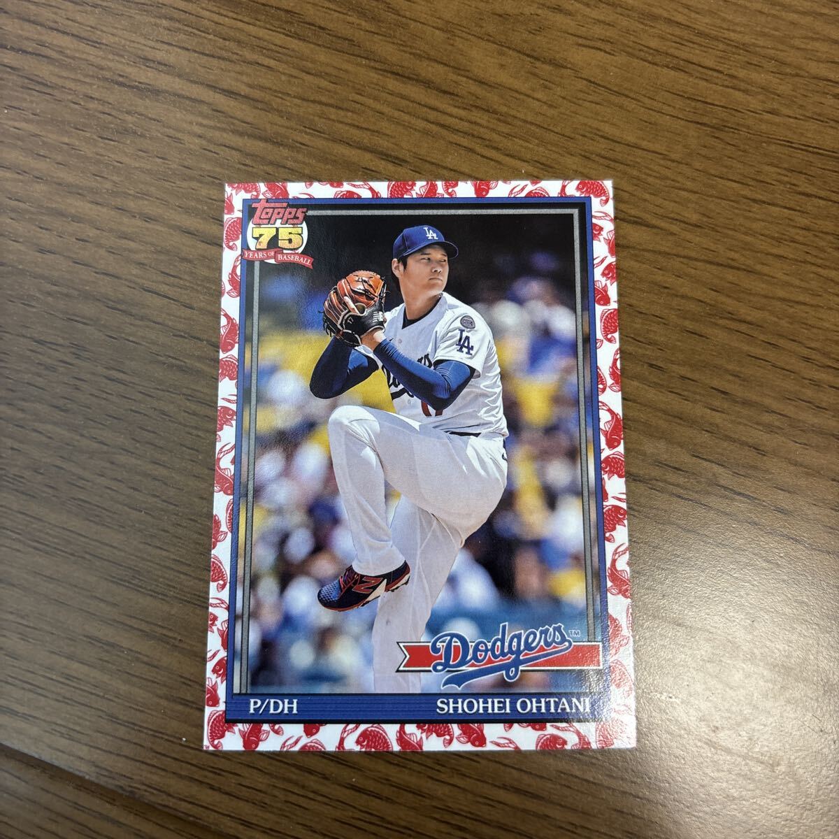 大谷翔平 Topps 75周年記念 ドジャース MLBカード 鯉パラレル 大谷翔平