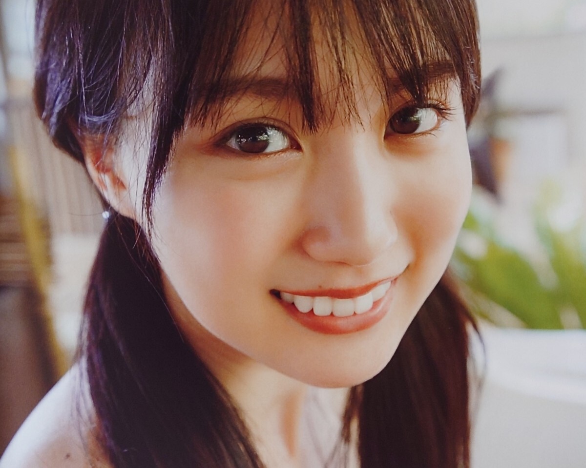 乃木坂46 賀喜遥香 1st写真集 『まっさら』 開封済み 帯付き ポスト