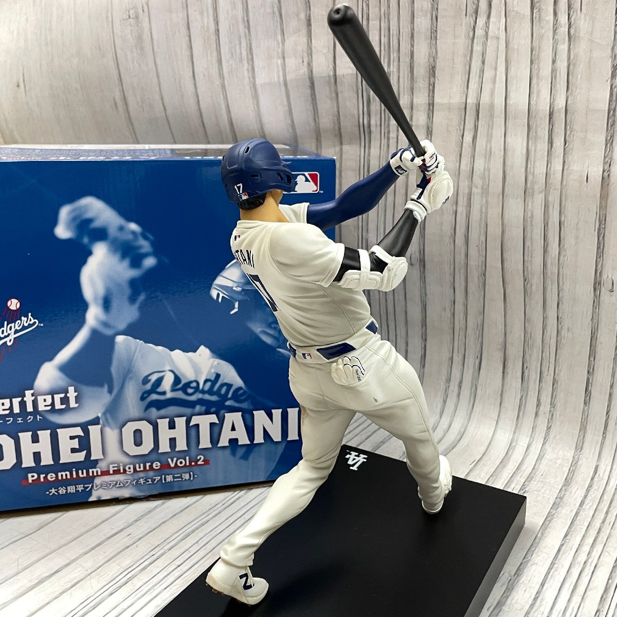 m002L E4(100) 1円～ 大谷翔平 SHOHEI OHTANI プレミアムフィギュア