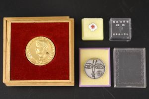 日本万国博覧会記念 太陽の顔 3種セット　送付無料 岡本太郎 太陽の顔の値段と価格推移は？｜31件の売買データから岡本