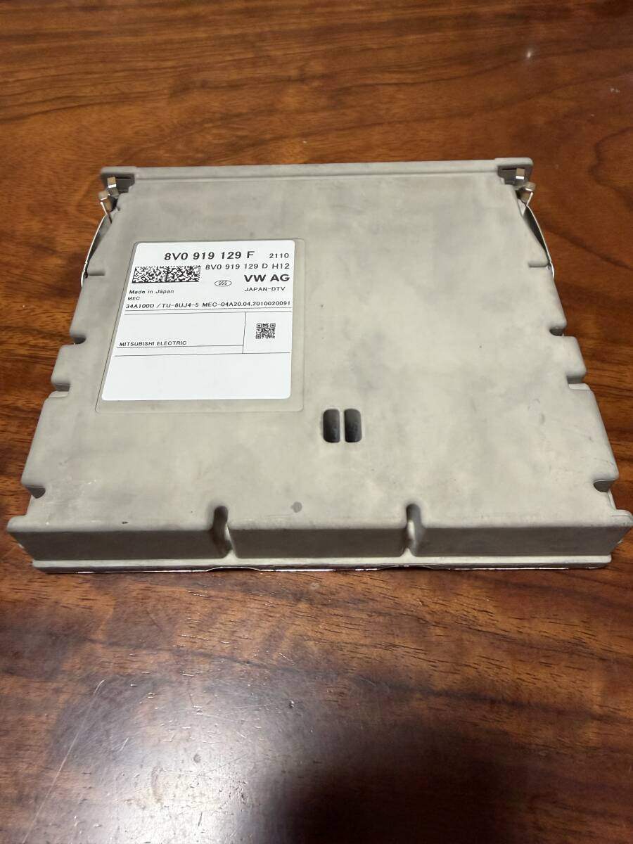 8V0919129Fの値段と価格推移は？｜1件の売買データから8V0919129Fの