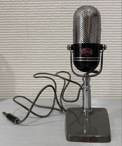 aiwa マイク スタンドの値段と価格推移は？｜5件の売買データからaiwa