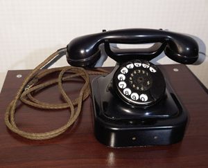 黒電話のYahoo!オークション(旧ヤフオク!)の相場・価格を見る｜Yahoo