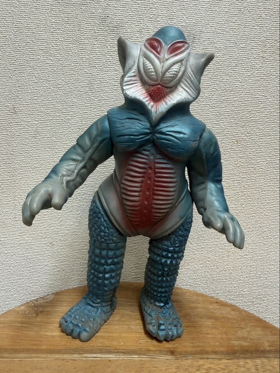 ブルマァク メフィラス星人 ソフビ マルサン M1号 マーミット メフィラス星人 ソフビの値段と価格推移は？｜18件の売買データから