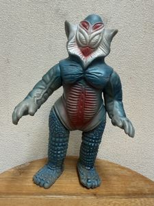 メフィラス星人 ソフビの値段と価格推移は？｜18件の売買データから