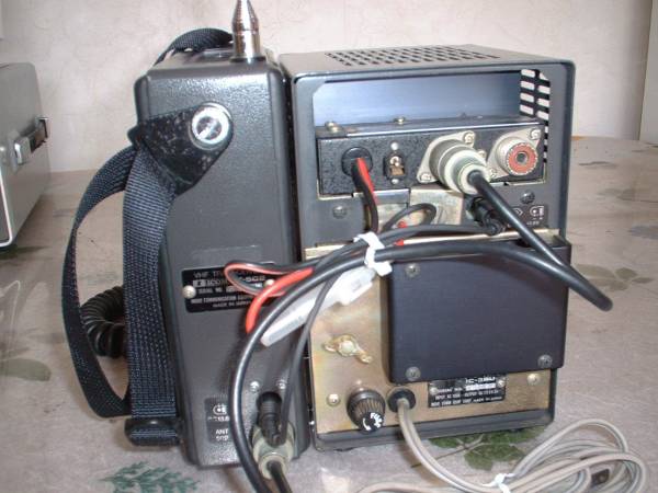 現用品　ICOM ５０Mhz帯トランシーバー　IC-502+リニアです。_3