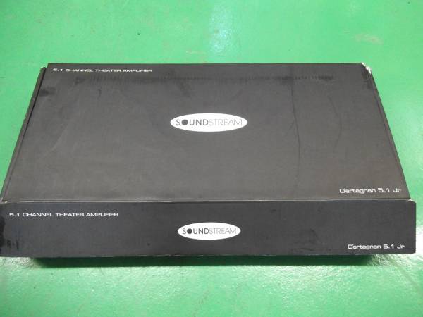 サウンドストリーム SOUNDSTREAM D
