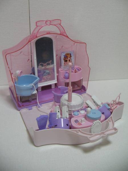 リカちゃん プリンセスカール ヘアサロン 人形付 ハウス 建物 売買されたオークション情報 Yahooの商品情報をアーカイブ公開 オークファン Aucfan Com