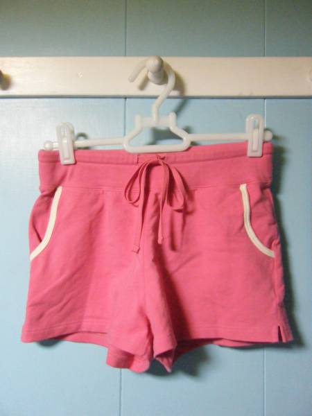 ユニクロ ショートパンツsピンク スポーツ ヨガ その他 売買されたオークション情報 Yahooの商品情報をアーカイブ公開 オークファン Aucfan Com