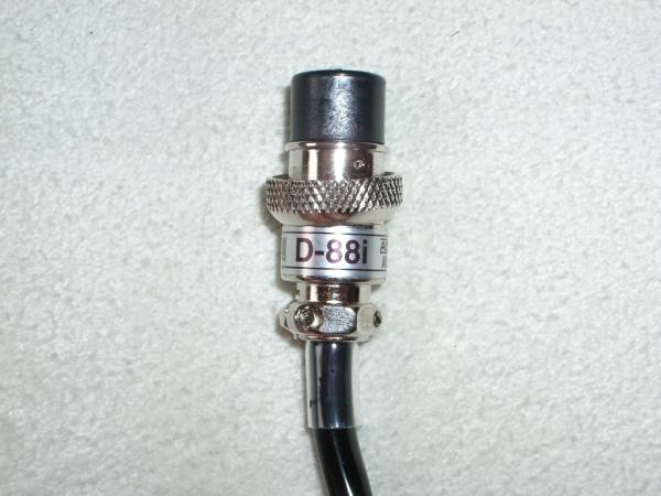 ◆アドニスＡＤＯＮＩＳ製　マイク変換コード　Ｄ－８８ｉ　中古_1