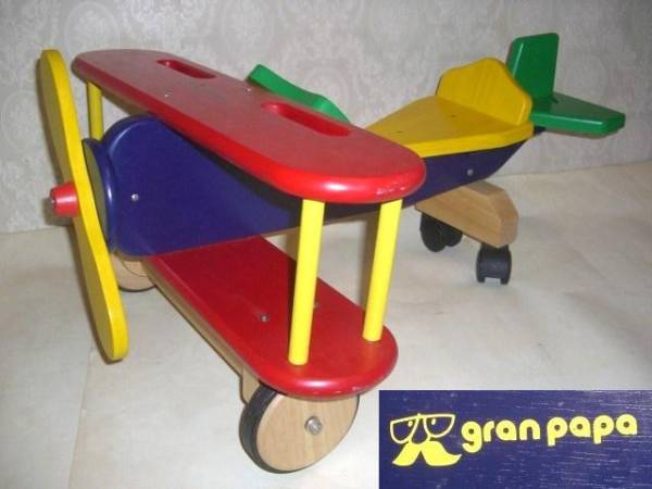 Granpapa グランパパ 木製 乗用玩具 飛行機 品 乗用玩具 売買されたオークション情報 Yahooの商品情報をアーカイブ公開 オークファン Aucfan Com