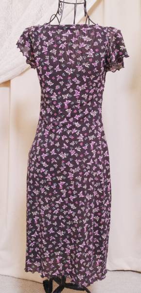 Kookai 蝶柄上品美ラインワンピース 胸開きクーカイ椎名林檎 クーカイ 売買されたオークション情報 Yahooの商品情報をアーカイブ公開 オークファン Aucfan Com