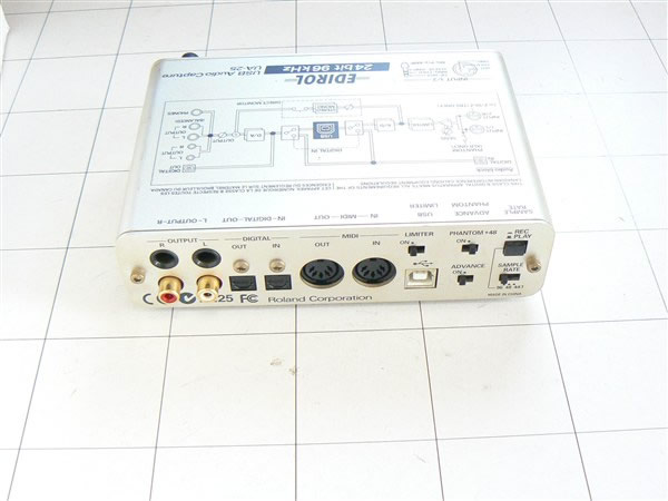 EDIROLローランド USBオーディオ／MIDIインターフェース　UA-25