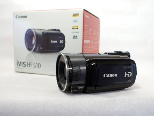 ☆美品☆CANONビデオカメラ☆iVIS HF S10☆800万画素(キヤノン)｜売買