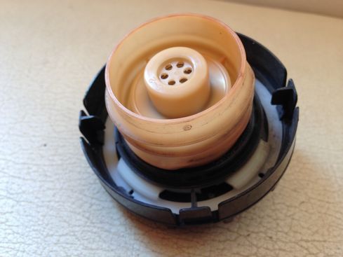 ホンダ ライフ Jb5 6 純正 フューエルキャップ 給油口ふた サイド 売買されたオークション情報 Yahooの商品情報をアーカイブ公開 オークファン Aucfan Com