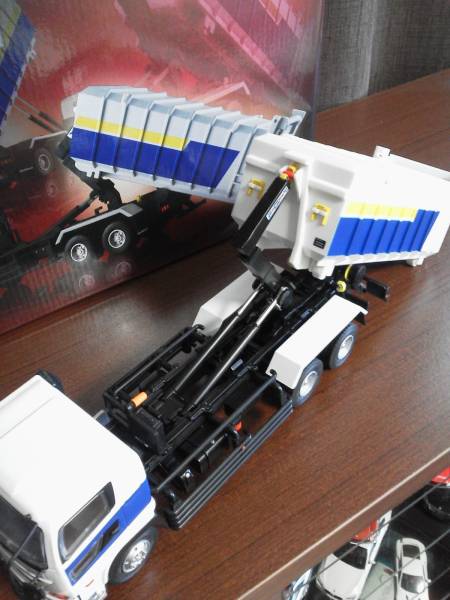 新明和 特注 1/43 アームロール CCA1012-22(商用車、公用車)｜売買され