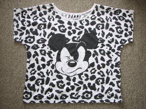 Wego 購入のヒョウ柄ミッキー顔デカtシャツ サイズフリー 女性用 売買されたオークション情報 Yahooの商品情報をアーカイブ公開 オークファン Aucfan Com