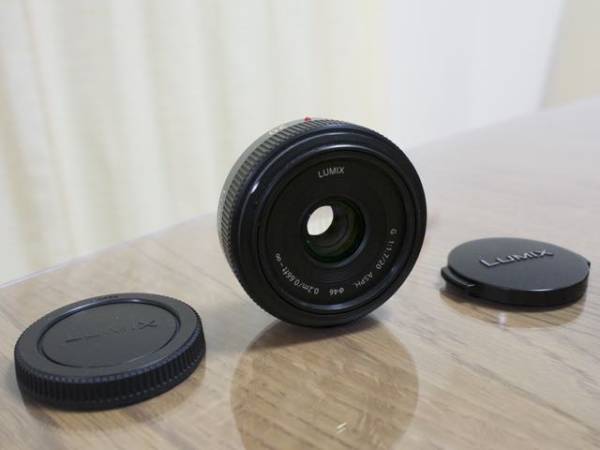 Panasonic LUMIX G 20mm F1.7 パンケーキレンズ 美品