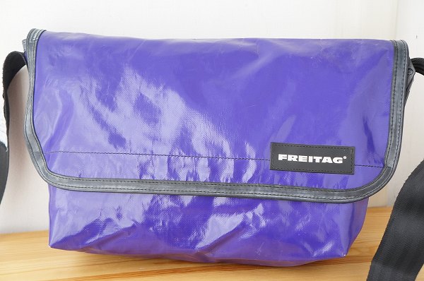 ○フライターグ F42 サーフサイド6 ショルダーバッグ 紫 B04