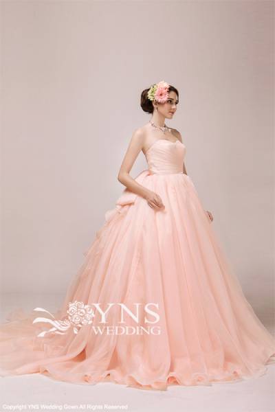 YSNウェディングカラードレス パニエ、トレーンおまけ付(ピンク)｜売買  
