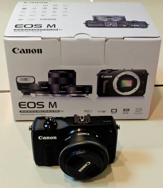 CANON EOS M EF-M18-55IS STM/EF-M22 STM Kit 中古美品