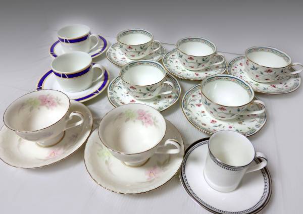 カップいろいろ★ノリタケ*ドルトン*ミッシェルクラン★まとめて