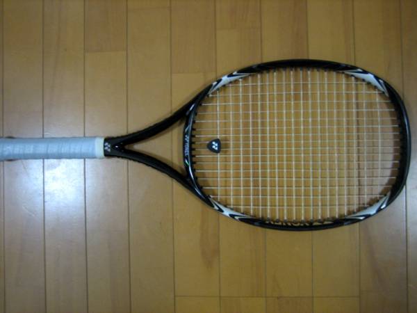 ★中古ヨネックスYONEX EZONE107 G2 新品グロメット付☆　